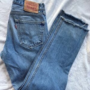 Vintage 505 Levi's Light Blue Frayed Hem Jeans
